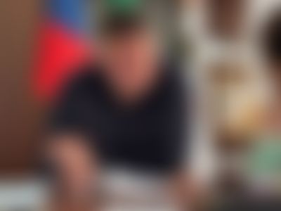 Post media background