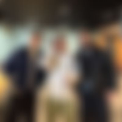 Post media background