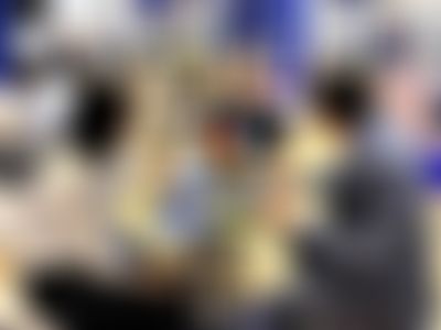 Post media background