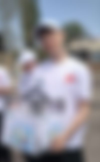 Post media background