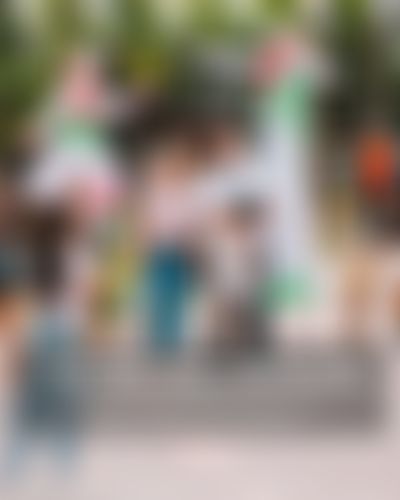 Post media background