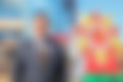 Post media background