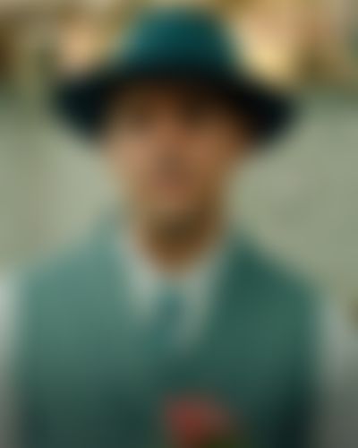 Post media background
