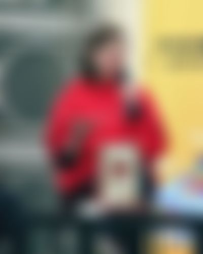 Post media background