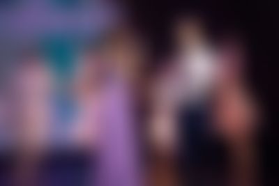 Post media background