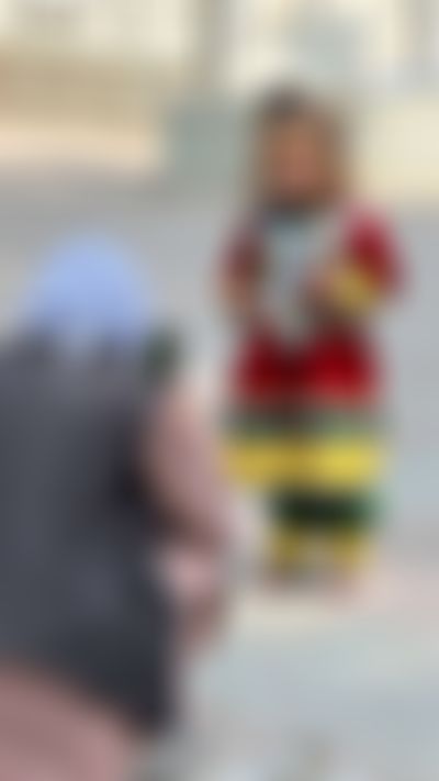 Post media background