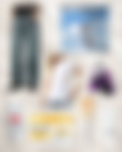 Post media background