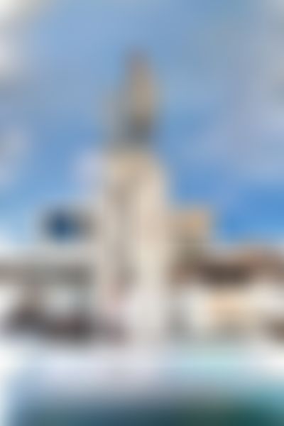 Post media background