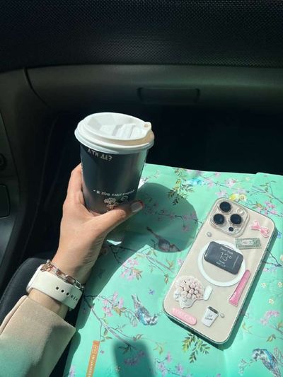 Post media