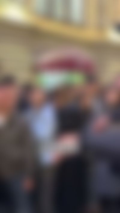 Post media background