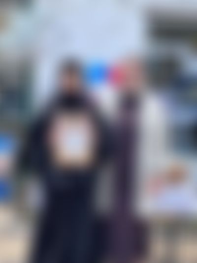 Post media background