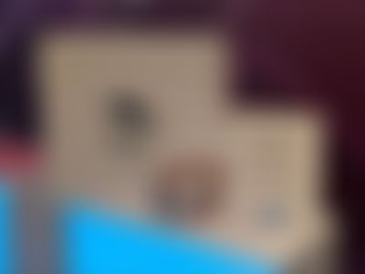 Post media background