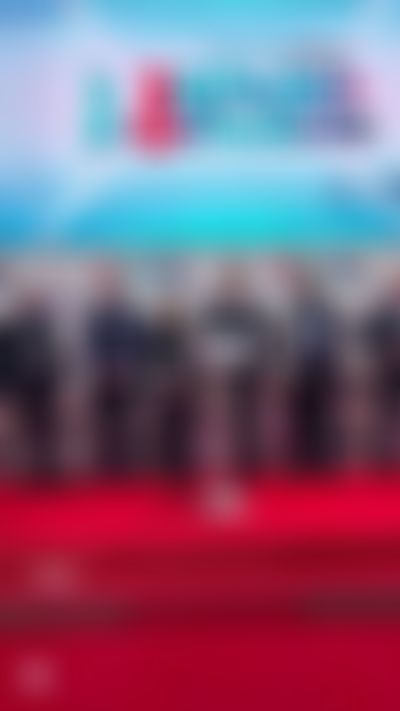 Post media background