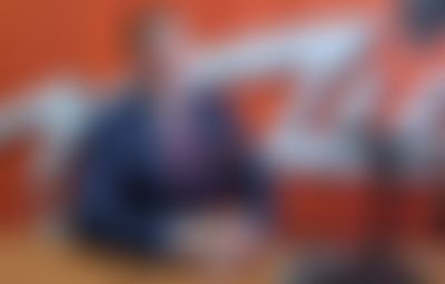 Post media background