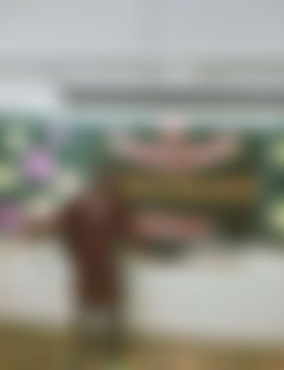 Post media background