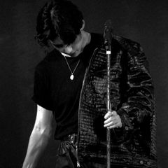 — негодяй. avatar