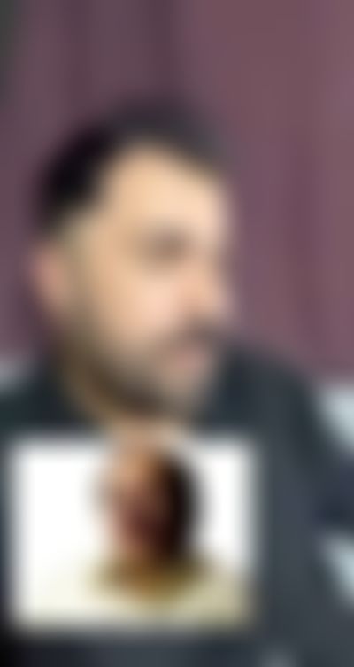 Post media background