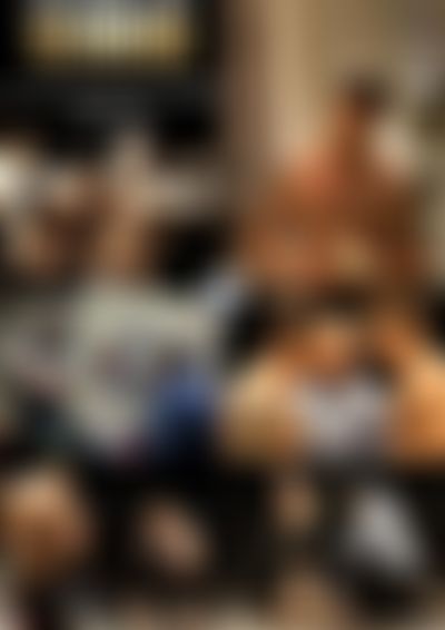 Post media background