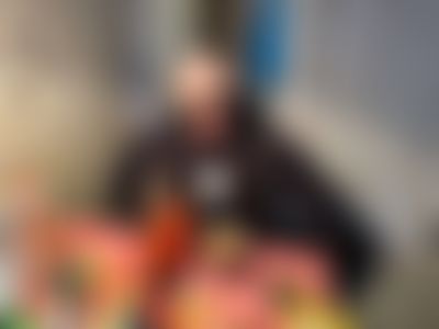 Post media background