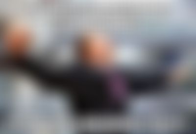 Post media background
