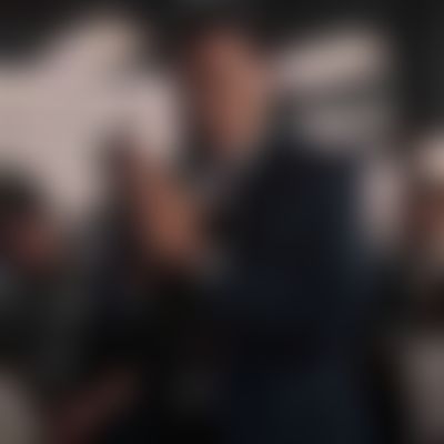 Post media background