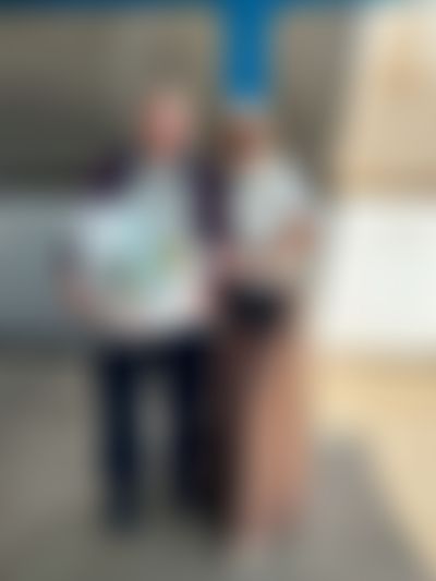 Post media background