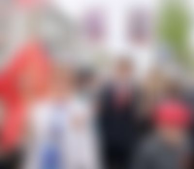 Post media background