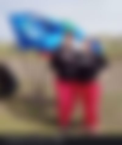 Post media background