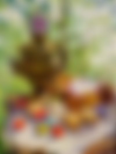 Post media background