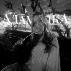 đŠđ¨đŤđ¨đ´đśđŞđŻđ˛đ¨.đŞ avatar