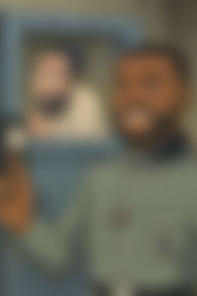 Post media background