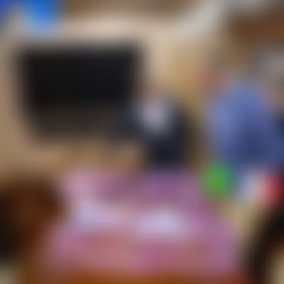 Post media background