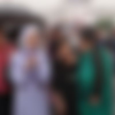 Post media background