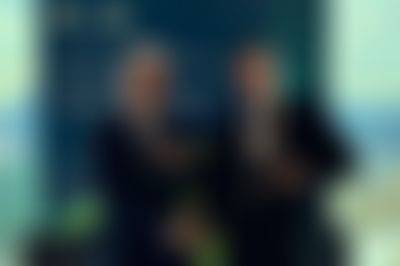 Post media background