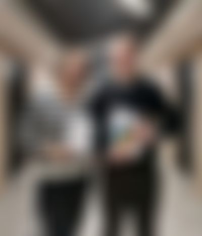 Post media background