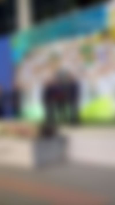 Post media background