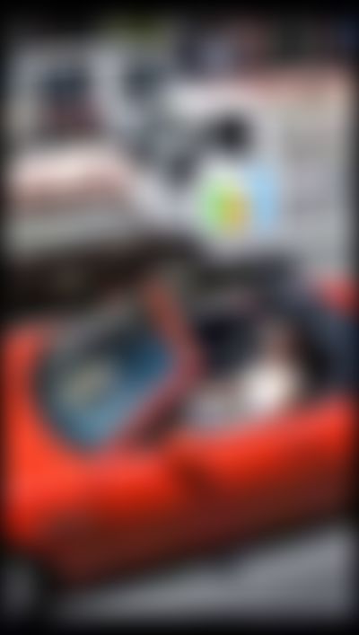 Post media background