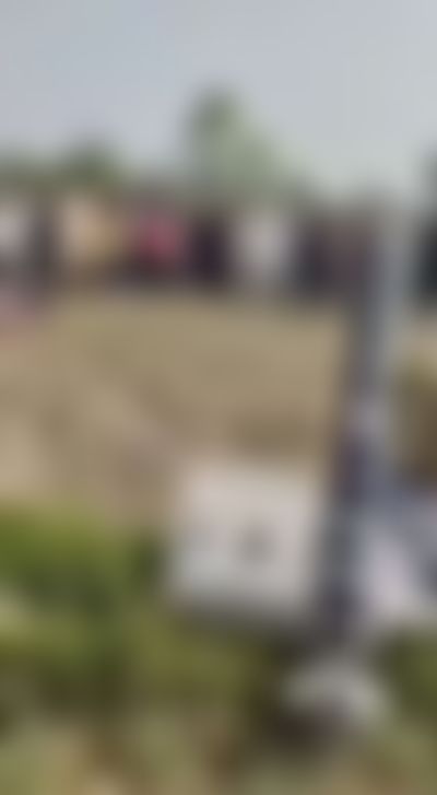 Post media background