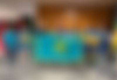 Post media background