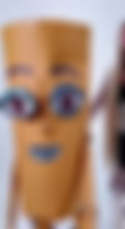 Post media background