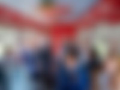 Post media background