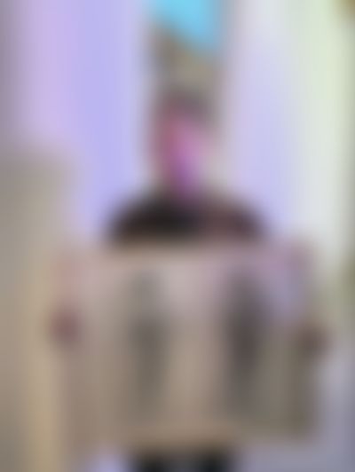 Post media background