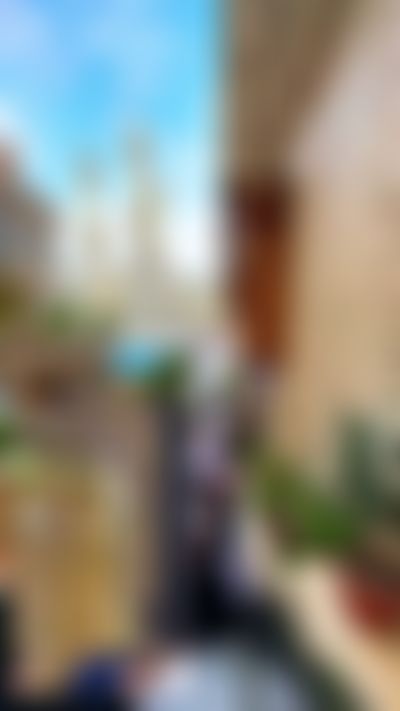 Post media background