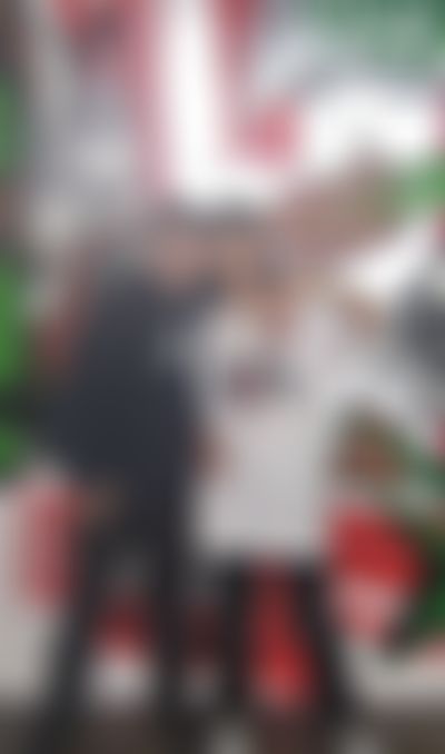 Post media background