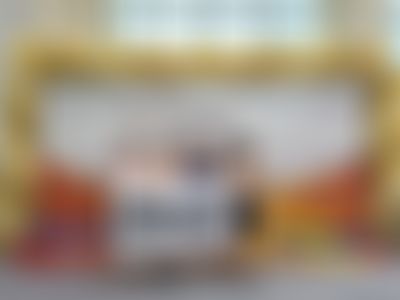 Post media background