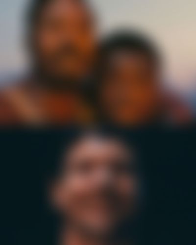 Post media background