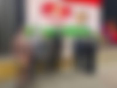 Post media background