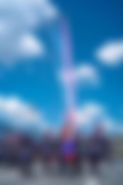 Post media background