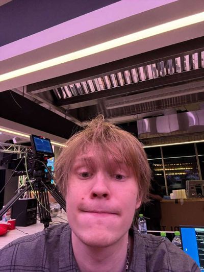 Post media