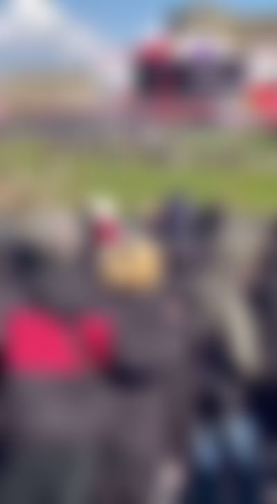 Post media background